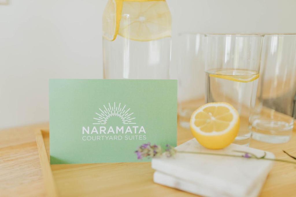 Naramata Courtyard Suites מראה חיצוני תמונה
