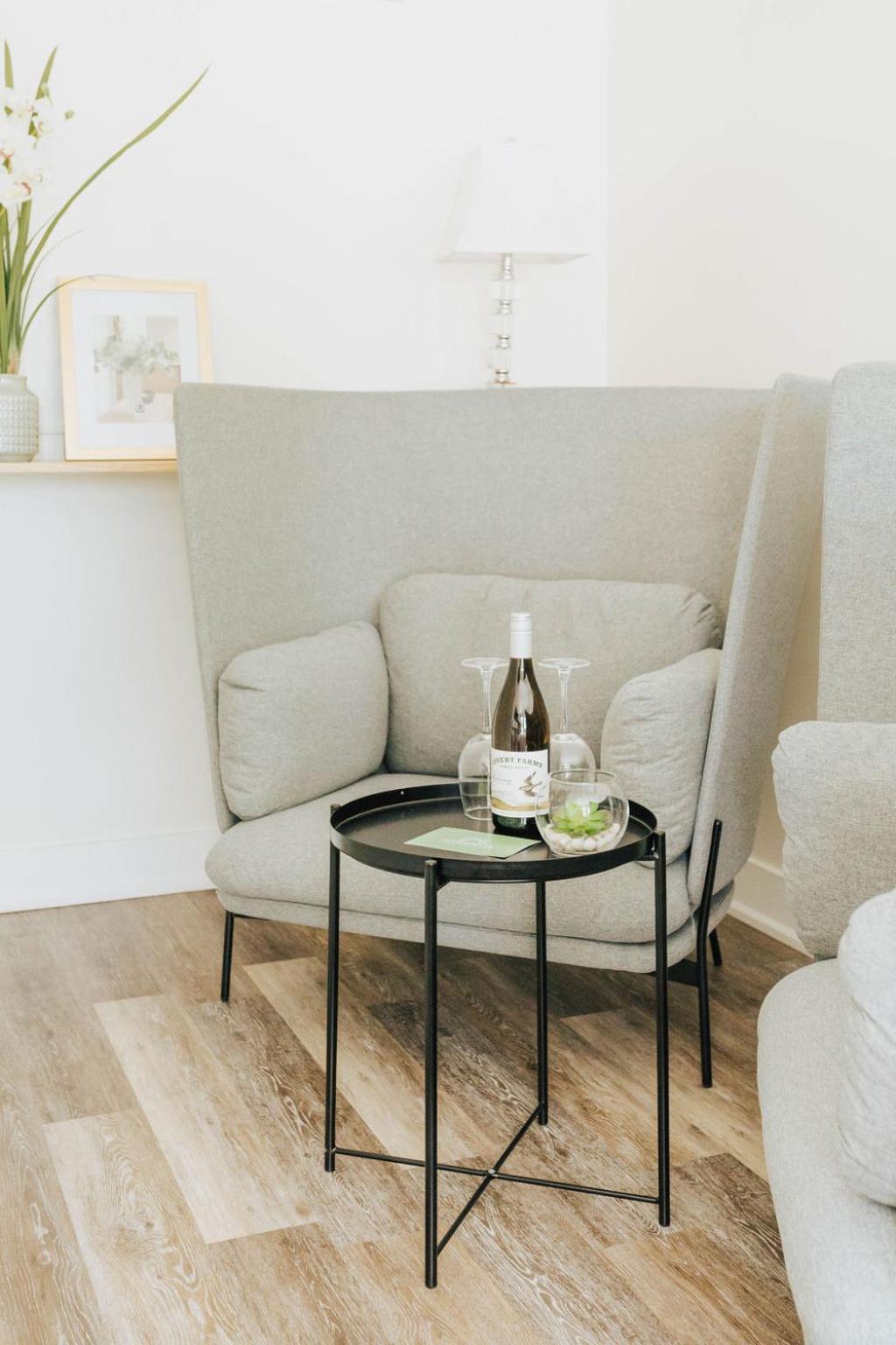 Naramata Courtyard Suites מראה חיצוני תמונה